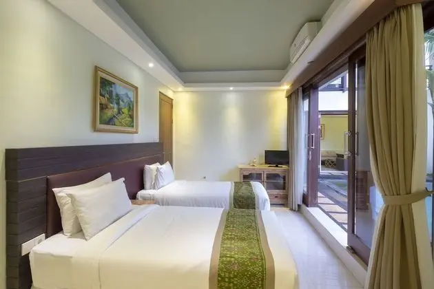 Villa, 4 Yatak Odası, Kişiye Özel Havuzlu