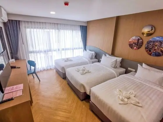 Üç Kişilik Oda