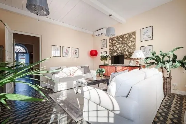 Villa, Sigara İçilebilir