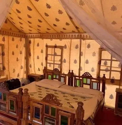 Luxury Tek Büyük Yataklı Oda
