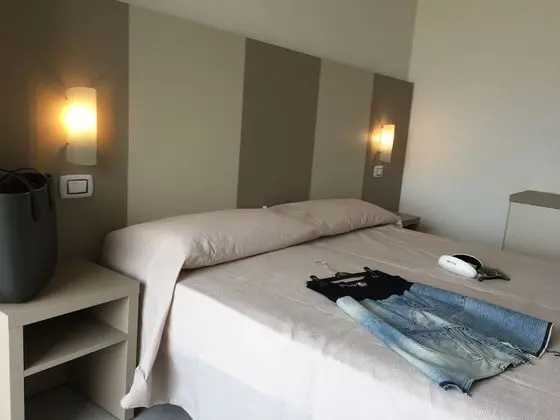 Tek Büyük Yataklı Oda, Balkon