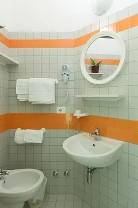 Tek Büyük Yataklı Oda, Balkon