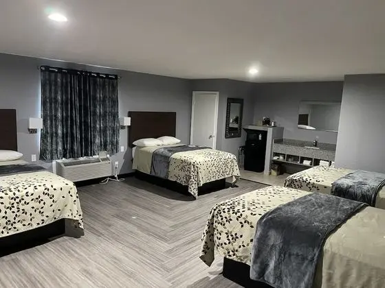 Deluxe Dört Kişilik Oda, 4 Yatak Odası
