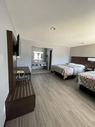 Deluxe Double Room, 2 Double Beds, Non Smoking
