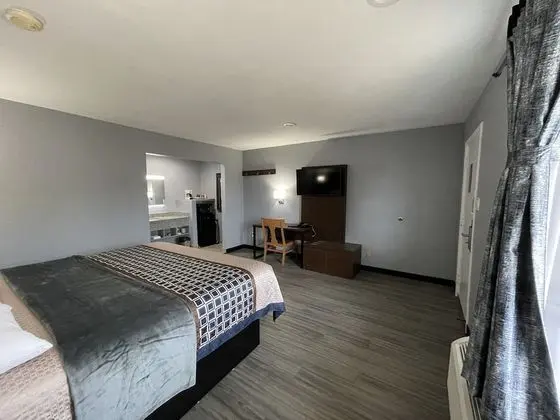 Deluxe Single Room, 1 King Bed, Non Smoking