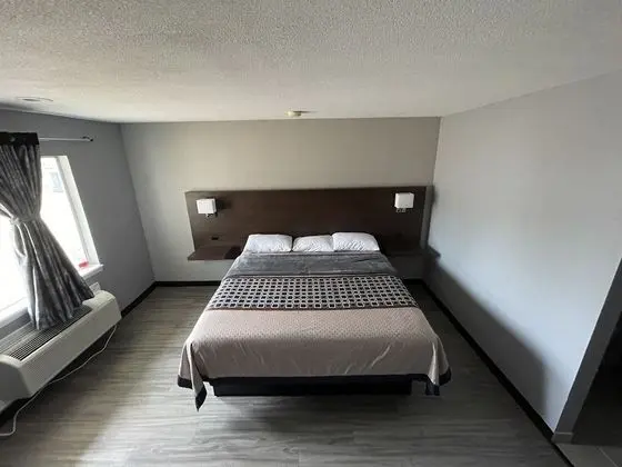Deluxe Single Room, 1 King Bed, Non Smoking