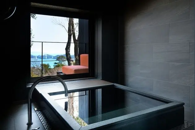 Traditional Oda (Modern Japanese Style)
