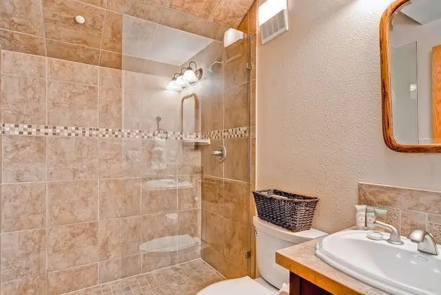 Ev, Birden Çok Yatak, Dağ Manzaralı (Three-Bedroom House)