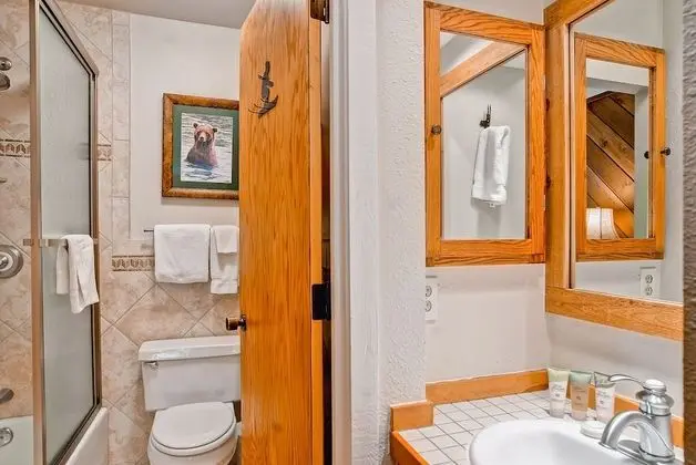 Ev, Birden Çok Yatak, Dağ Manzaralı (Three-Bedroom Townhouse)