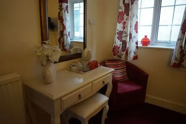 Tek Büyük Yataklı Oda, Banyolu/Duşlu