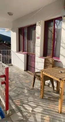 Çift Kişilik, Köy Manzaralı, Balkonlu