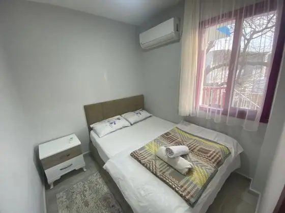 Çift Kişilik, Köy Manzaralı, Balkonlu