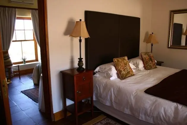 Standard Room - King / Twin- Shower only