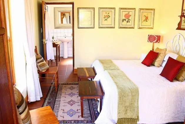 Standard Room - King / Twin- Shower only