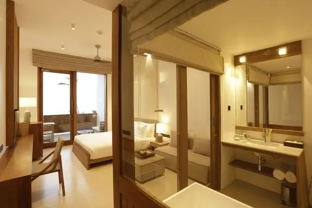 Superior Tek Büyük Yataklı Oda, 1 En Büyük (King) Boy Yatak, Balkon, Okyanus Manzaralı