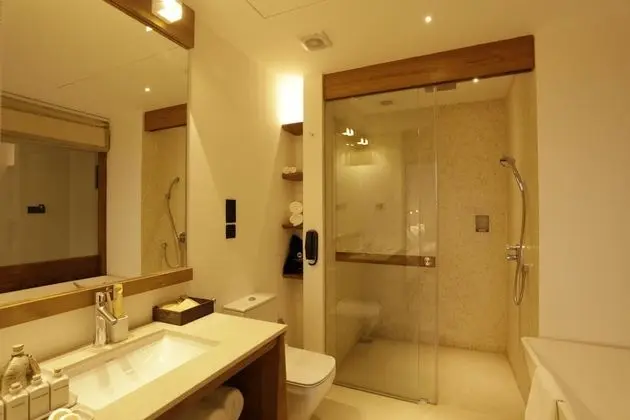 Superior Tek Büyük Yataklı Oda, 1 En Büyük (King) Boy Yatak, Balkon, Okyanus Manzaralı