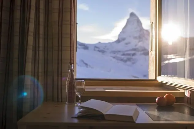 Junior Süit, Balkon, Dağ Manzaralı (Matterhorn)