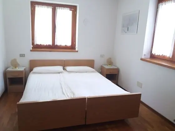 Tek Büyük Yataklı Oda, Ortak Banyo