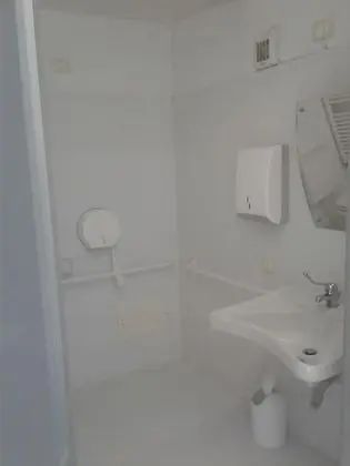 Tek Büyük veya İki Ayrı Yataklı Oda, Sigara İçilmez, Özel Banyo