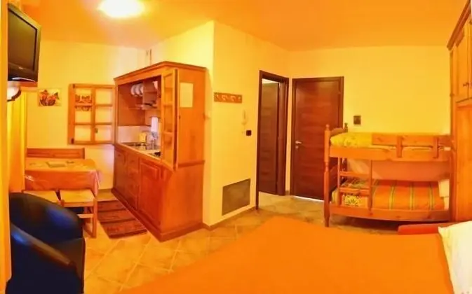 Family Stüdyo, Bahçe Manzaralı