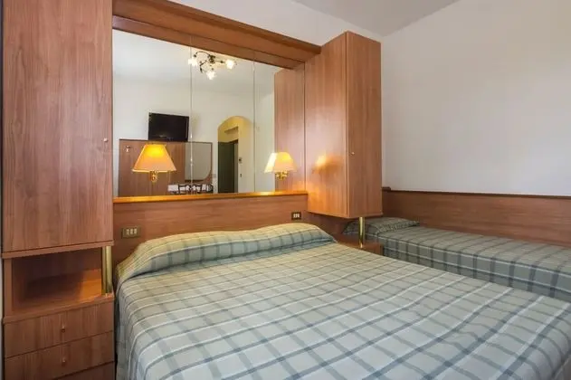 Standard Tek Büyük veya İki Ayrı Yataklı Oda