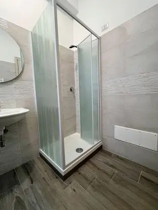 Üç Kişilik Oda, Özel Banyo