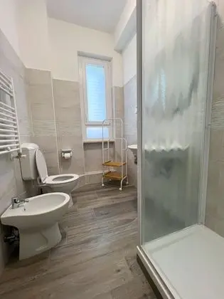 Üç Kişilik Oda, Özel Banyo