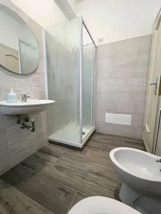 Üç Kişilik Oda, Özel Banyo