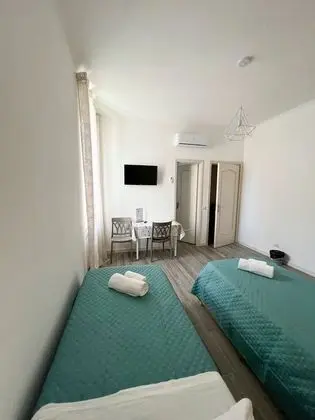 Üç Kişilik Oda, Özel Banyo