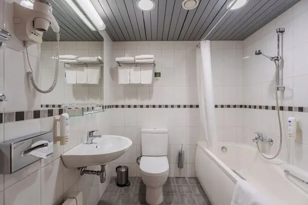 Triple room