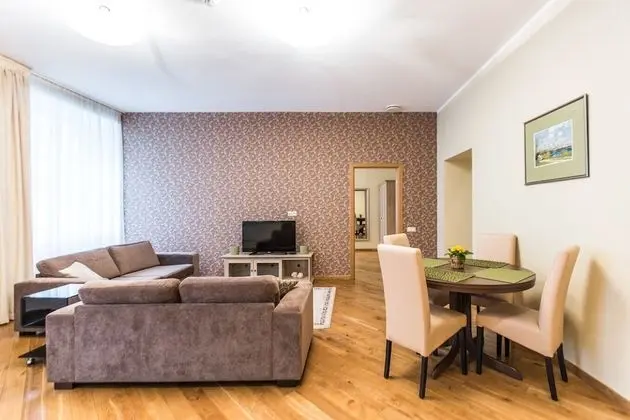 Apart Daire, 2 Yatak Odası, Balkon