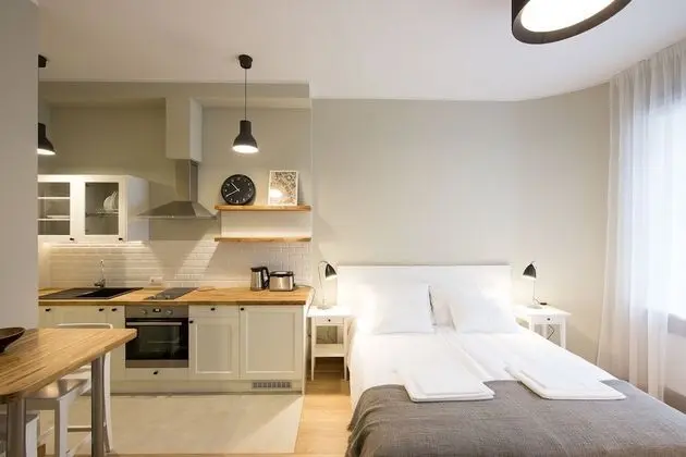 Studio Apartment, Kitchen