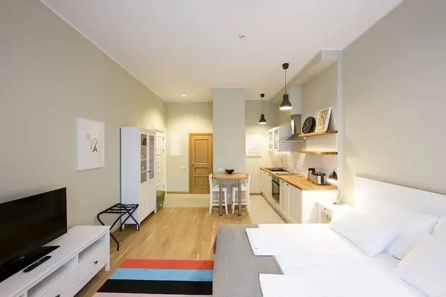 Studio Apartment, Kitchen