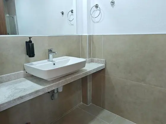 standart iki ayrı yataklı twin oda