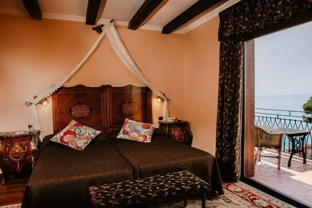 Romantic Oda, Teras, Kısmi Deniz Manzaralı