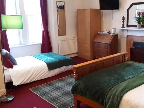 Süit, Banyolu/Duşlu (The Brodie Suite)