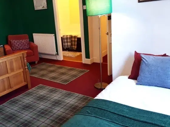 Süit, Banyolu/Duşlu (The Brodie Suite)