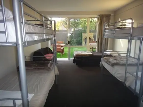 Ortak Ranzalı Oda, Karma Ranzalı Oda, Ortak Banyo (5 beds)