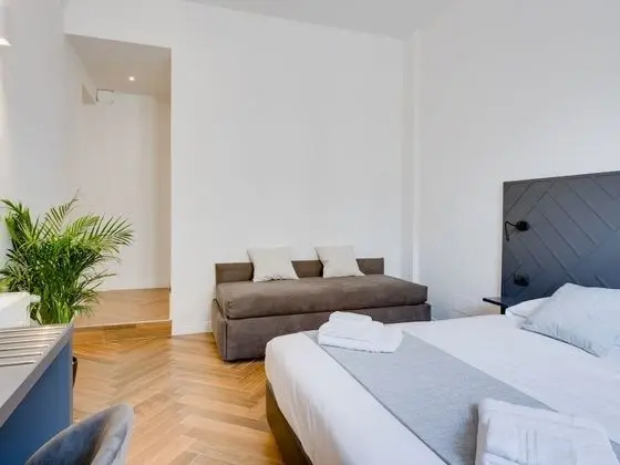 Deluxe Tek Büyük Yataklı Oda