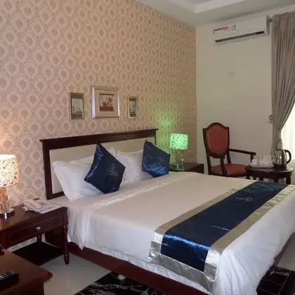 Diplomatic Suite