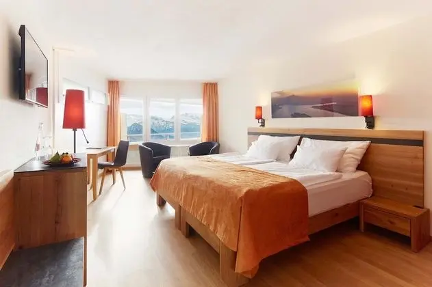 Standard Tek Büyük Yataklı Oda, Balkon, Dağ Manzaralı