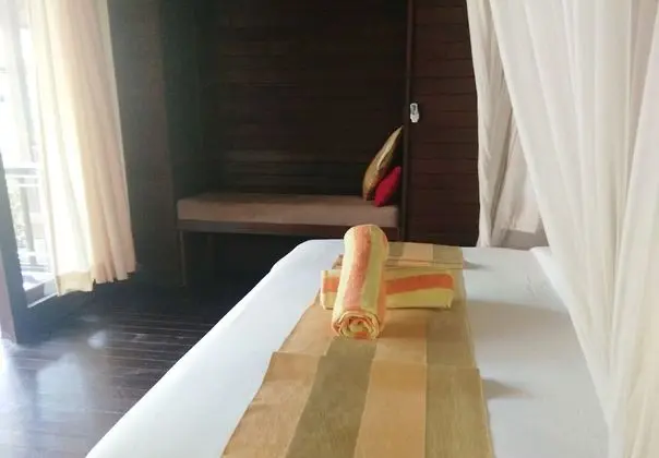 Superior Bungalov, 1 En Büyük (King) Boy Yatak, Havuz Manzaralı