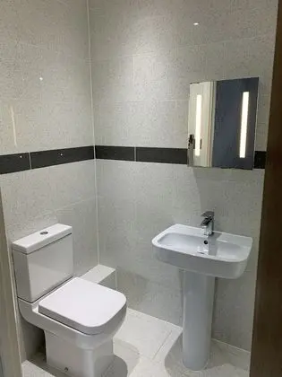Luxury Apart Daire, Banyolu/Duşlu