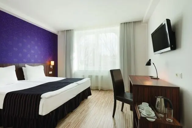 Comfort Double or Twin 1 Double Bed or 2 Twin Beds