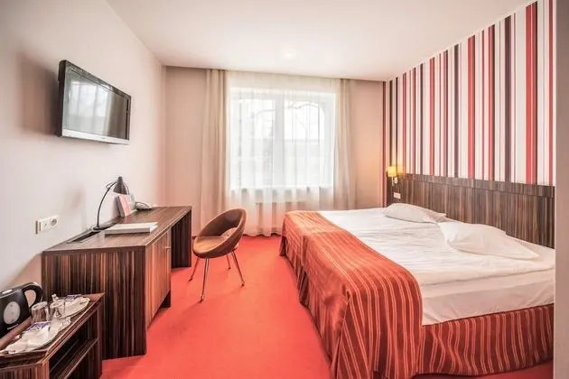 Comfort Double or Twin 1 Double Bed or 2 Twin Beds