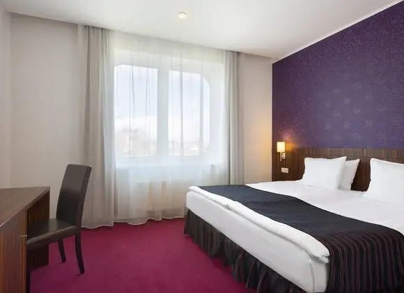 Comfort Double or Twin 1 Double Bed or 2 Twin Beds