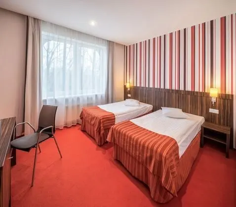 Standard Double or Twin 1 Double Bed or 2 Twin Beds