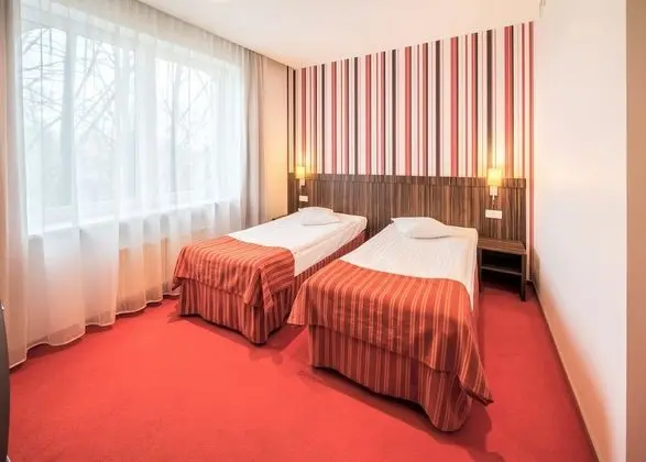 Standard Double or Twin 1 Double Bed or 2 Twin Beds