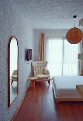 Standart Geniş Oda, Sokak Manzaralı, Fransız Balkonlu