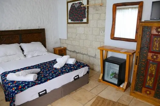 Standart Oda, Havuz Manzaralı, Bahçe Katı